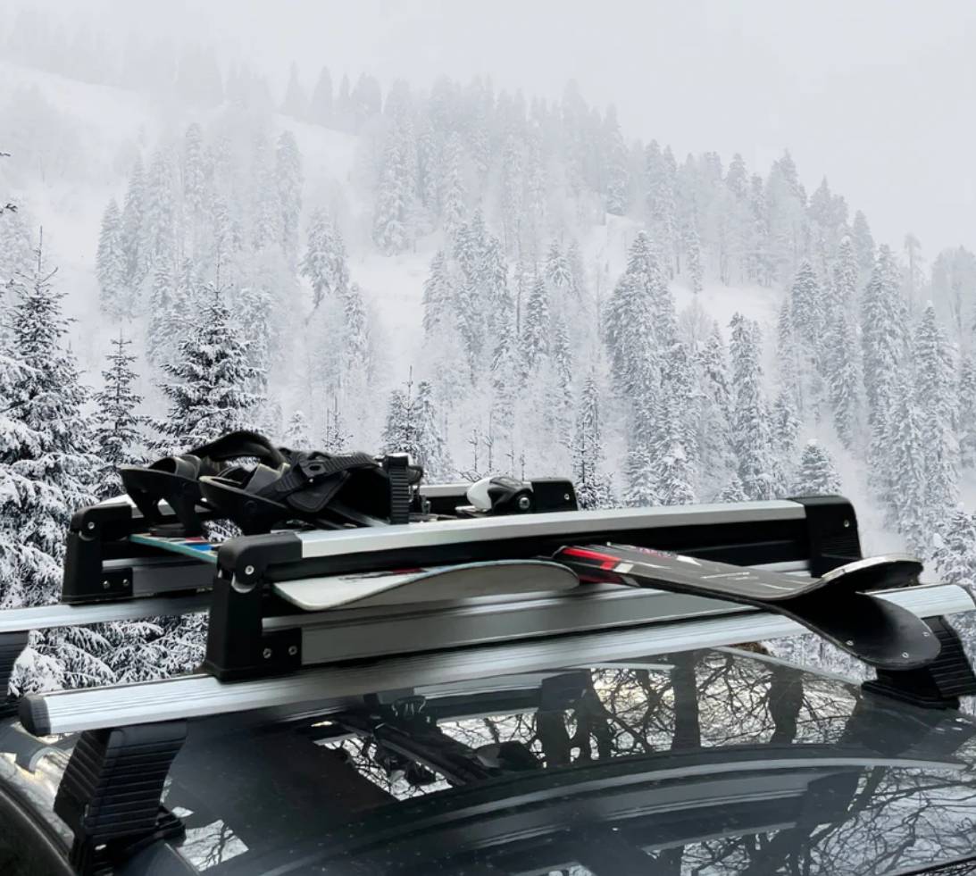 Roof Carrier Usage Guide for Long-Distance Travelers